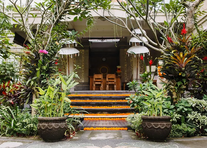 Om Ham Retreat And Hotel