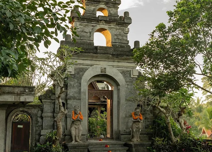 Hotel Om Ham Retreat And 4*