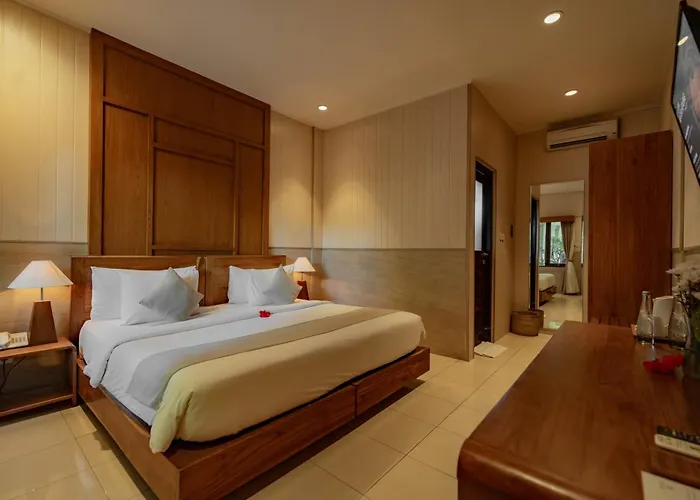 Hotel Om Ham Retreat And