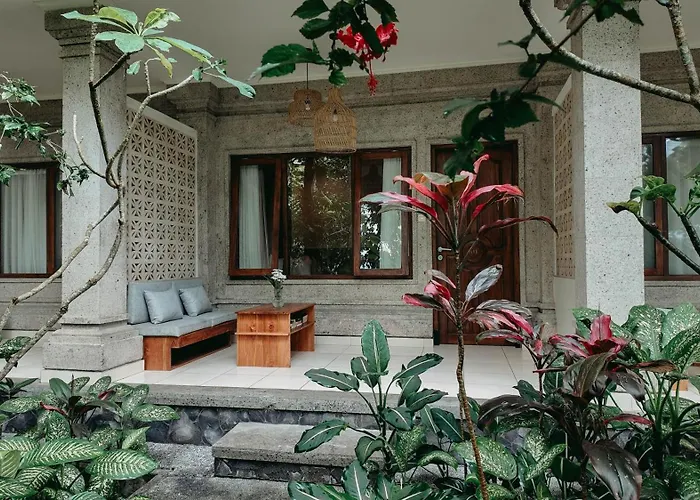 Hotel Om Ham Retreat And Ubud (Bali)